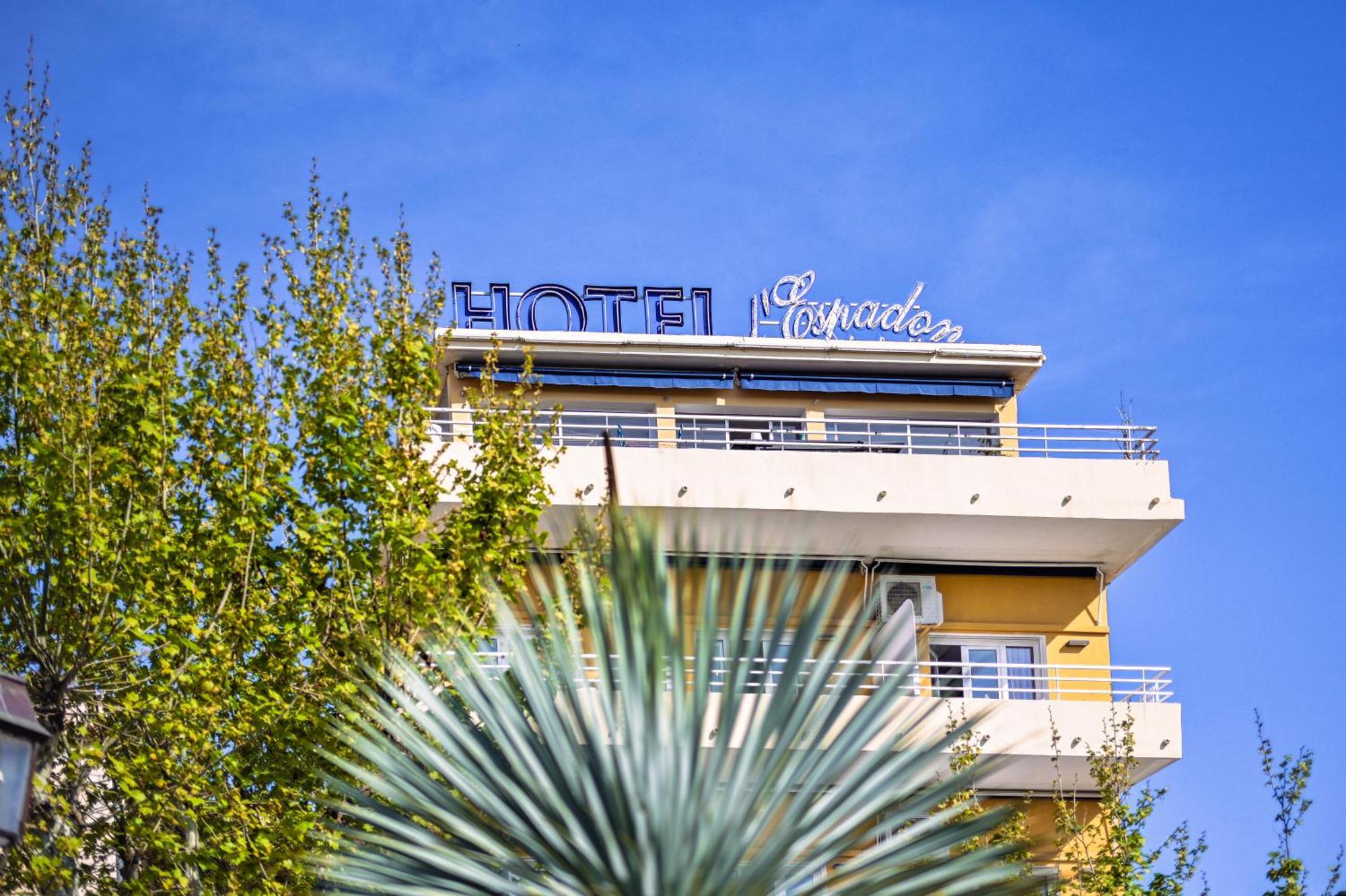 Hotel Espadon Le Lavandou Exterior foto