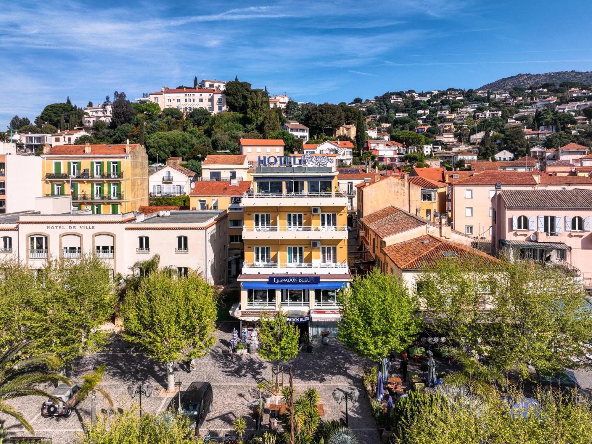 Hotel Espadon Le Lavandou Exterior foto