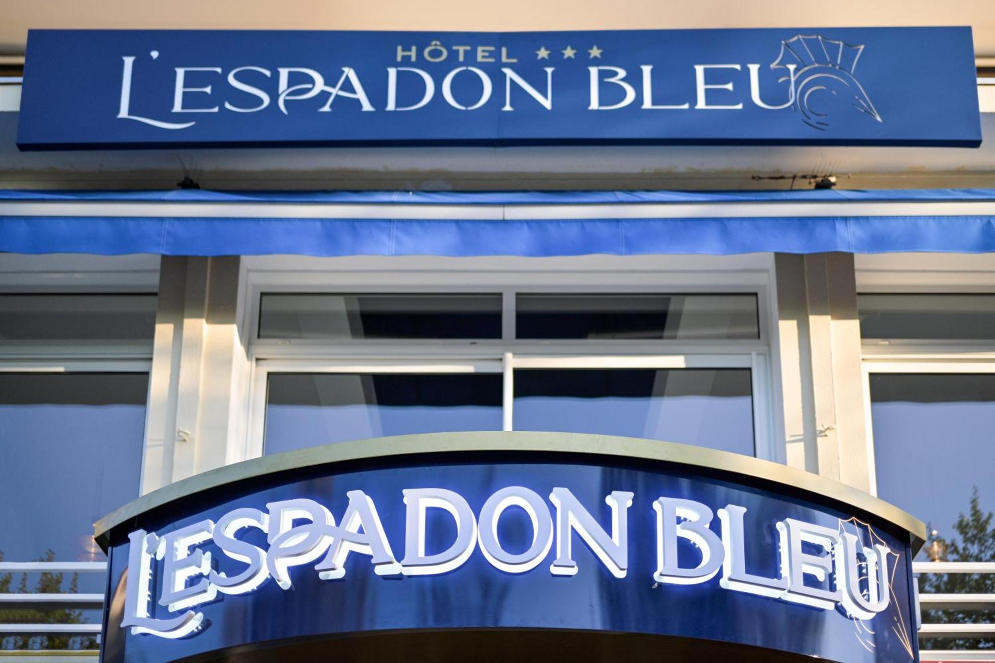 Hotel Espadon Le Lavandou Exterior foto