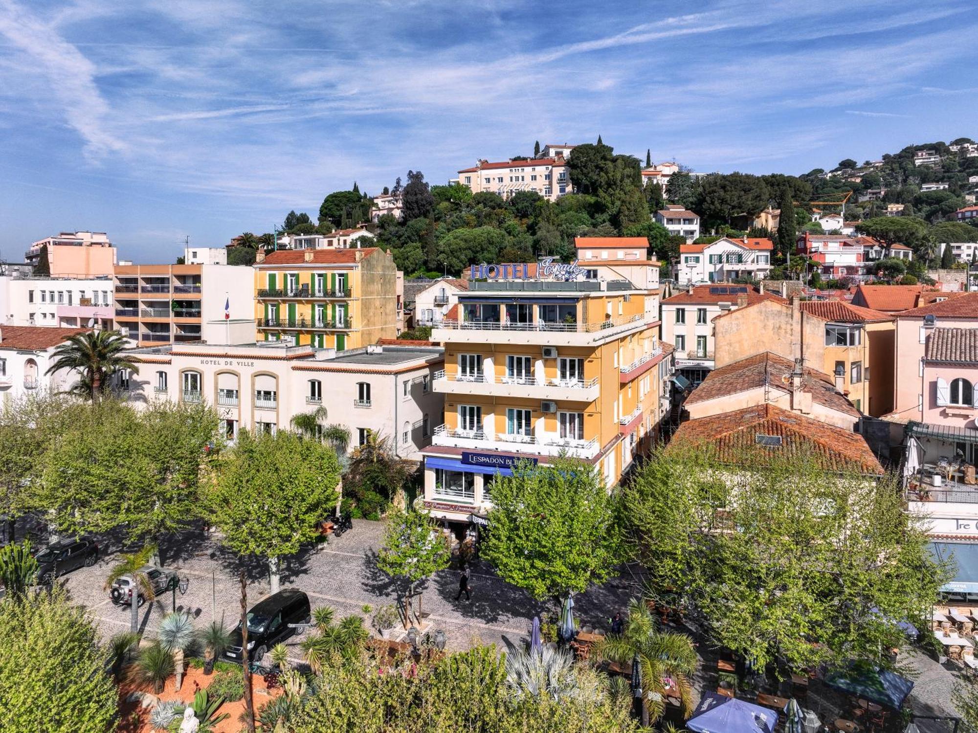 Hotel Espadon Le Lavandou Exterior foto